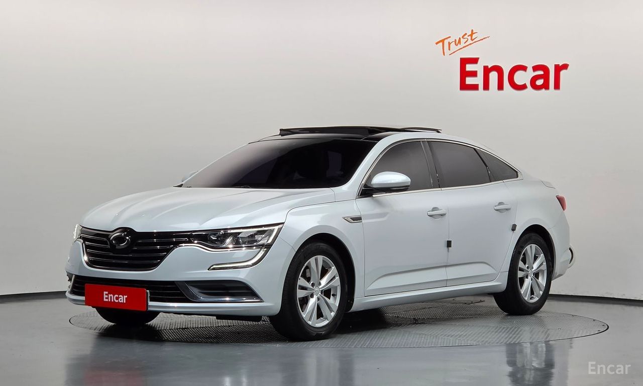 Renault SM6