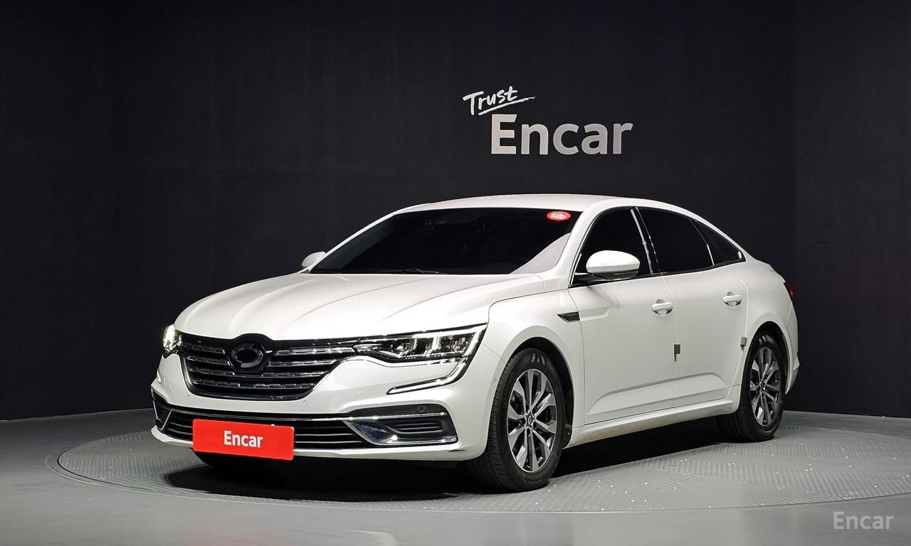 Renault SM6