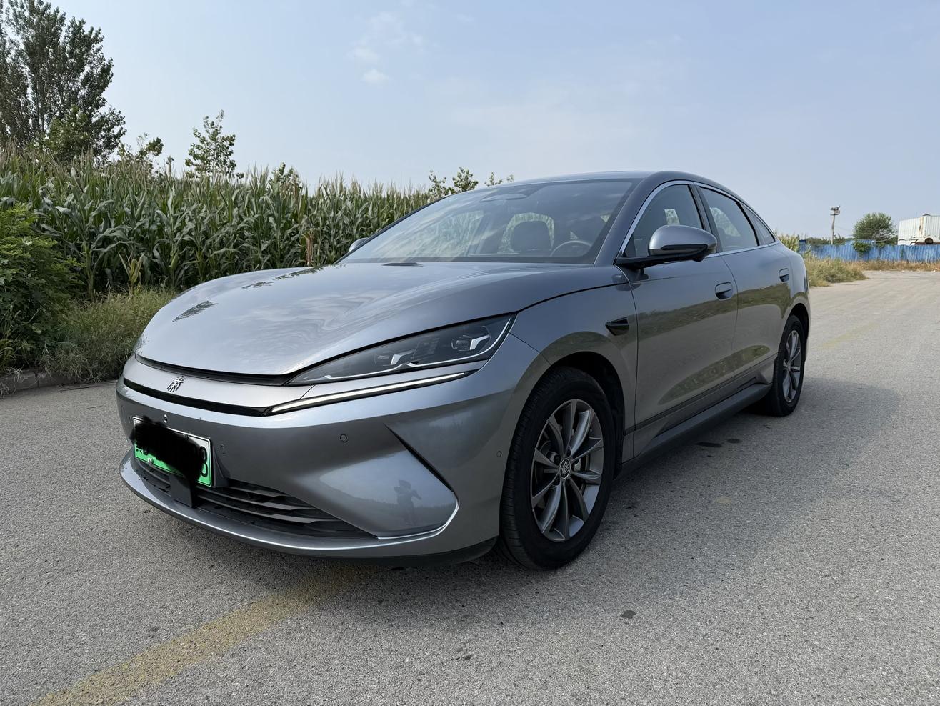 BYD Qin L