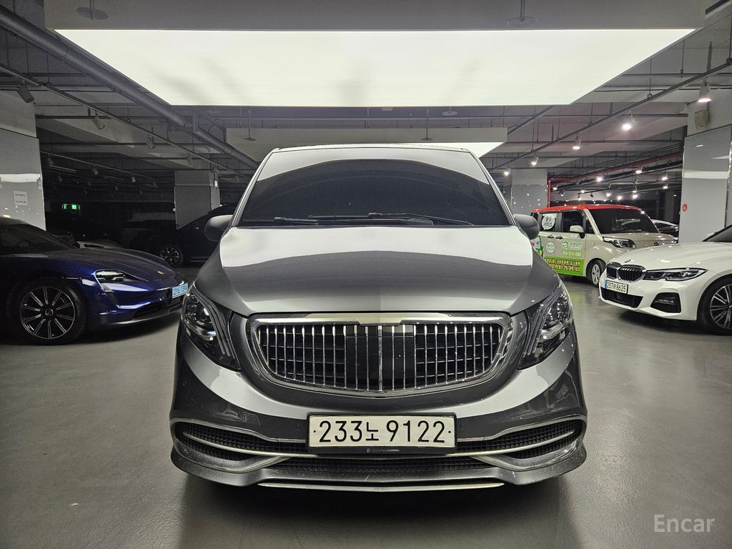 Mercedes-Benz V-Class