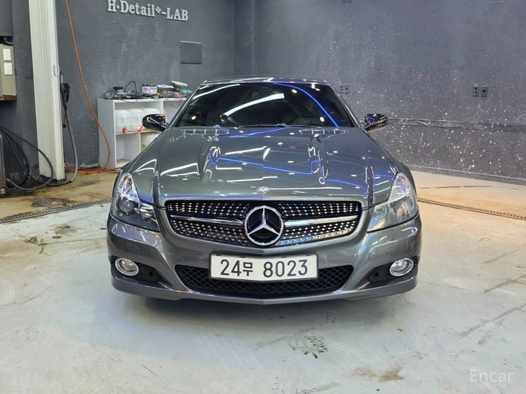 Mercedes-Benz SL-Class