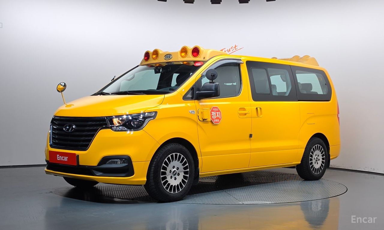 Hyundai Grand Starex