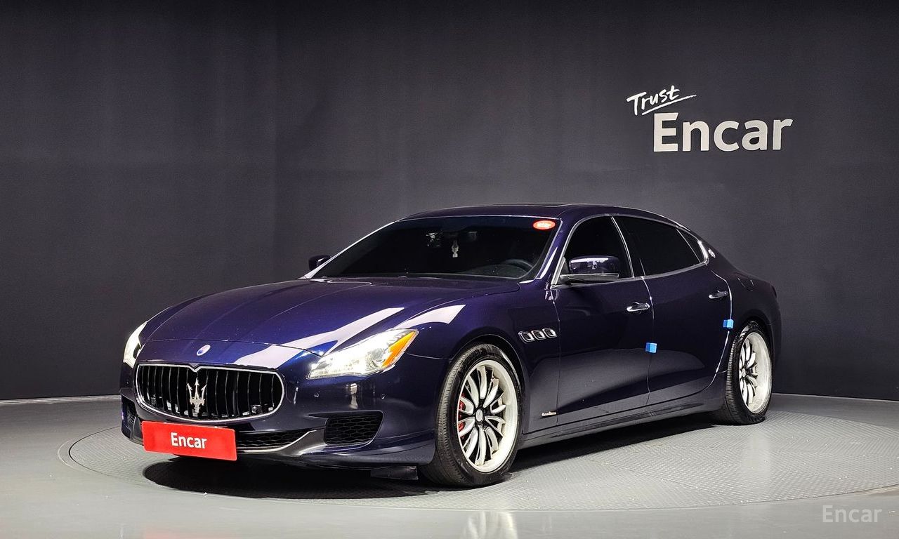Maserati Quattroporte