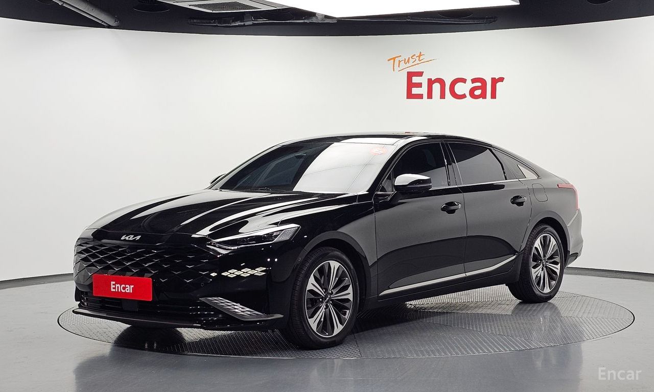 Kia K8 hybrid