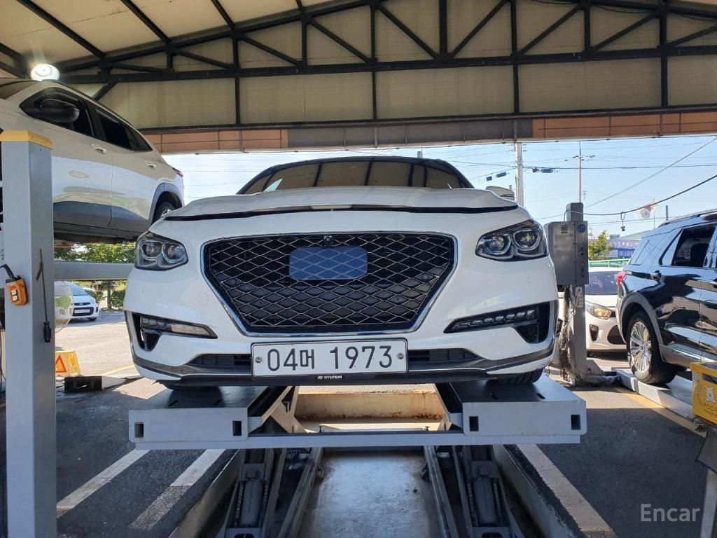 Hyundai Grandeur IG hybrid