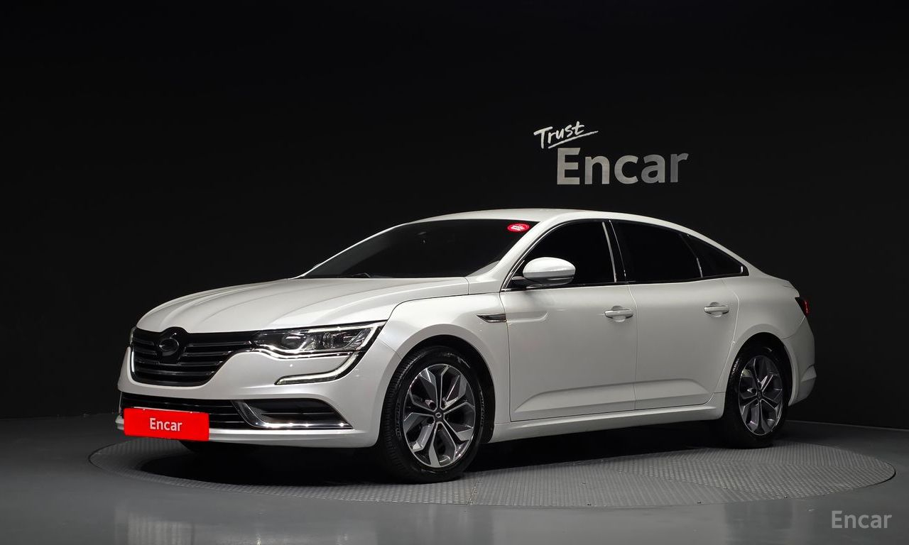 Renault SM6