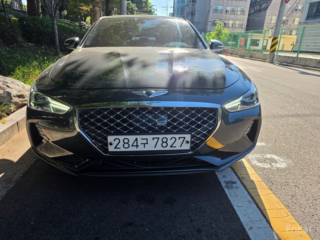Genesis G70