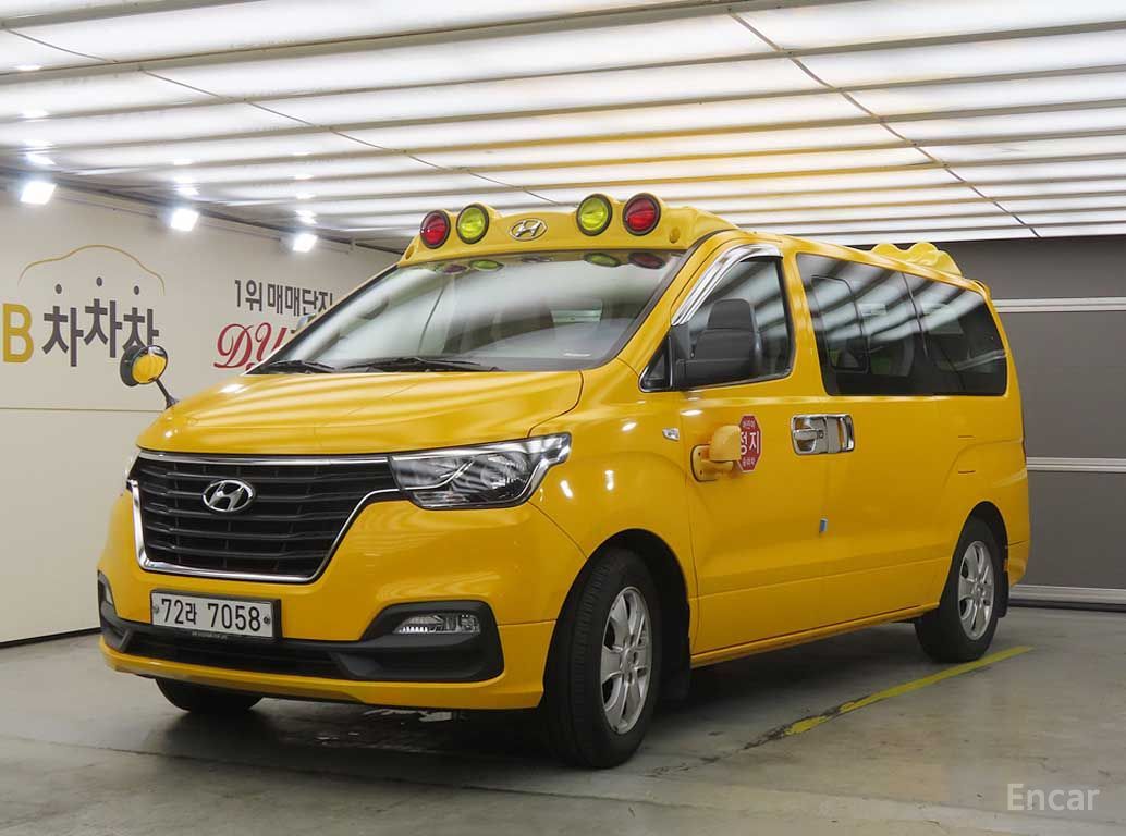 Hyundai Grand Starex