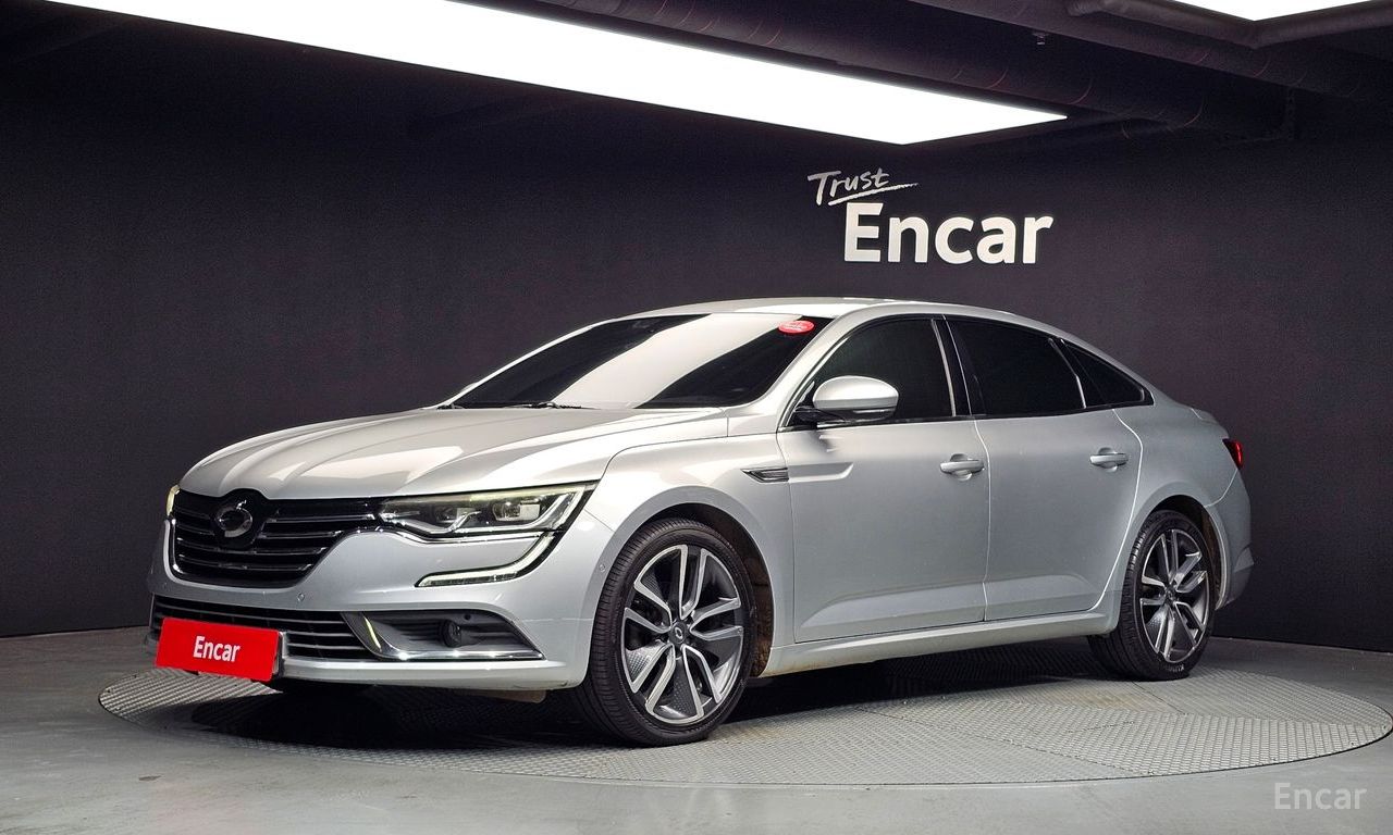 Renault SM6
