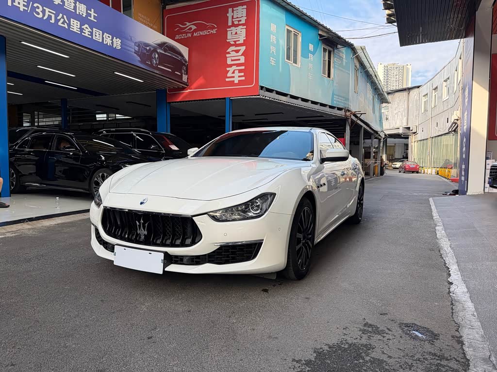 Maserati Ghibli