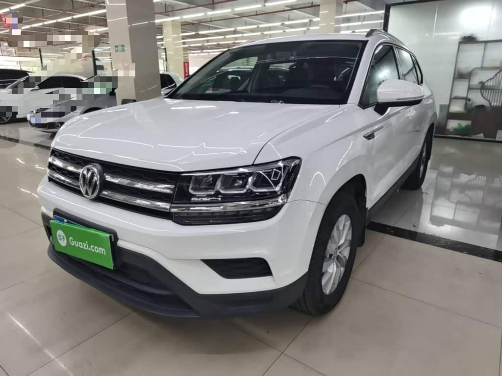 Volkswagen Tharu