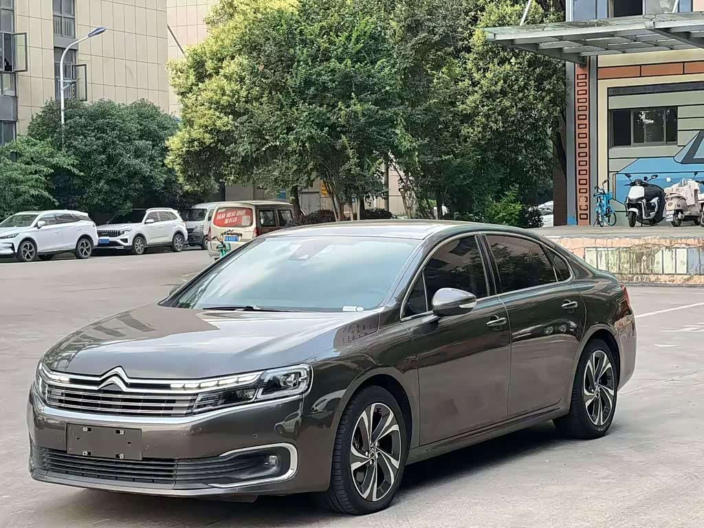 Citroen C6