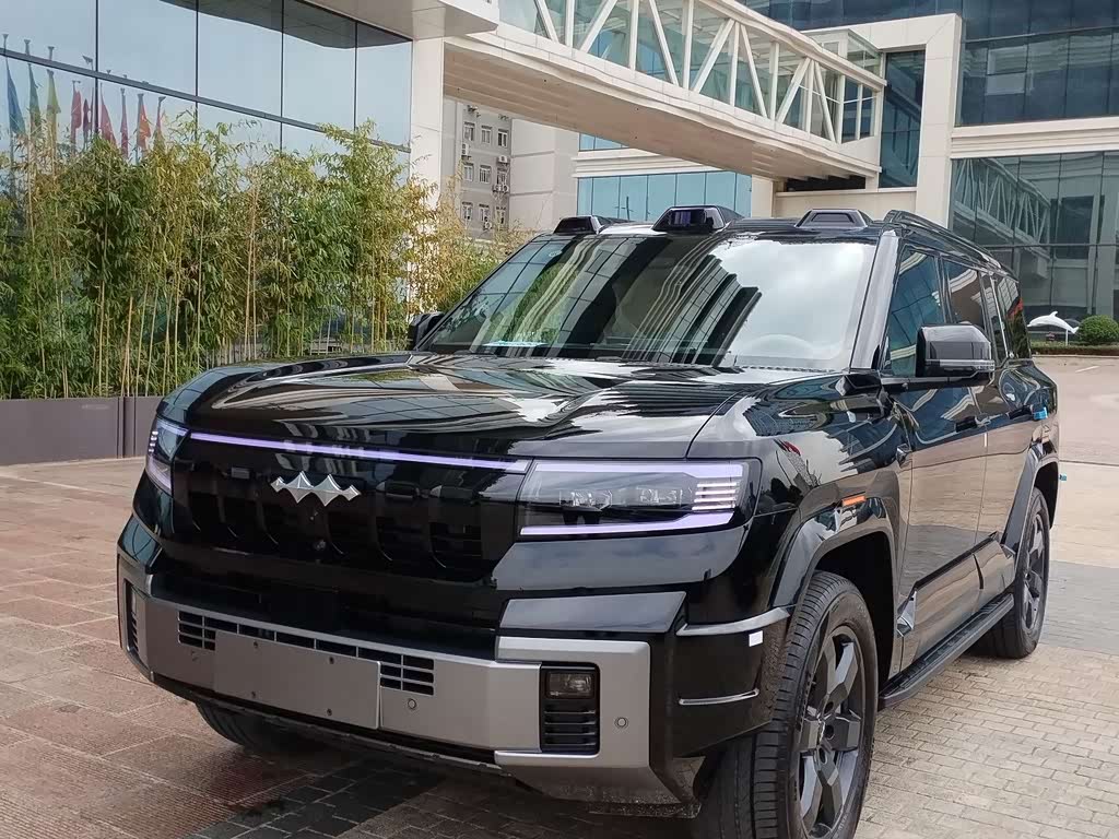 Fangchengbao Leopard 8