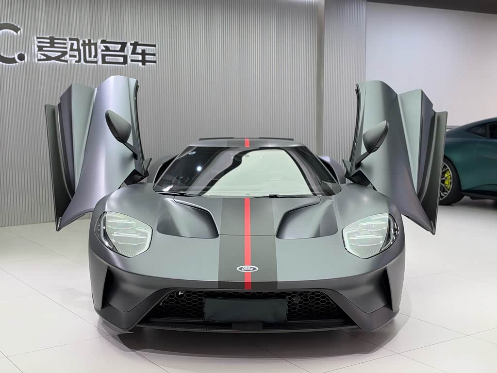 Ford GT