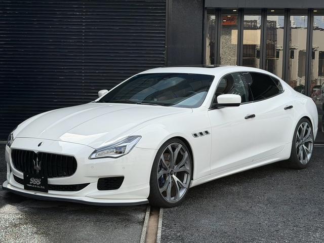 Maserati Quattroporte