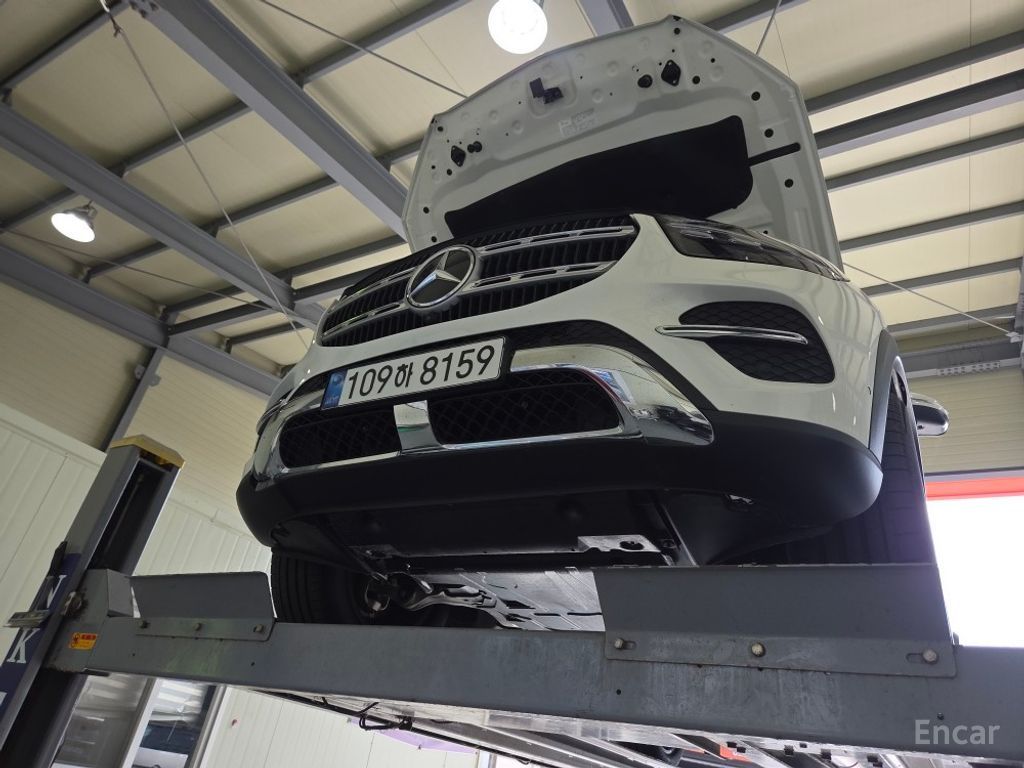 Mercedes-Benz GLE-Class W167