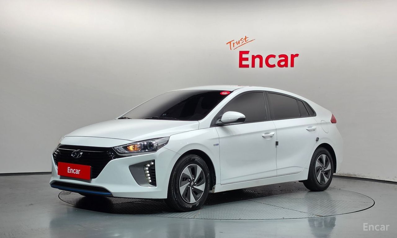 Hyundai IONIQ