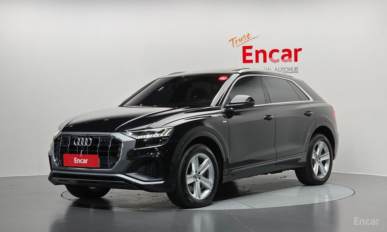Audi Q8