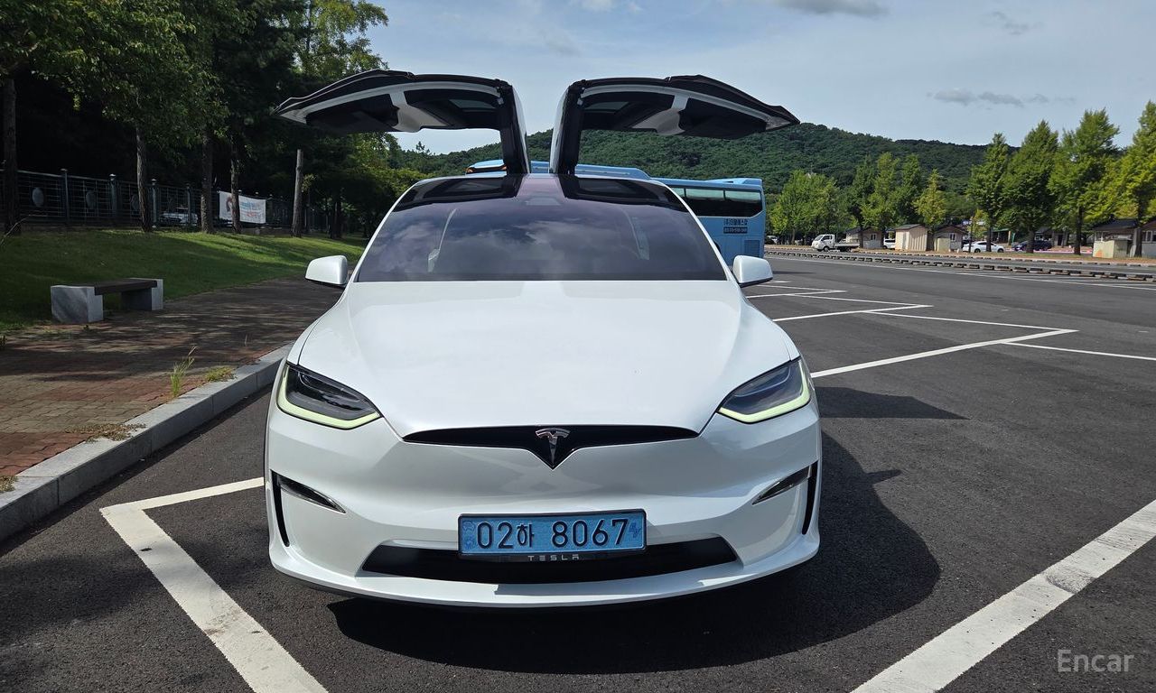 Tesla Model X