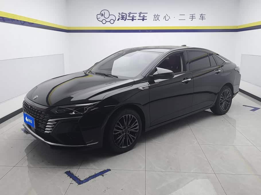 Dongfeng Aeolus Yixuan Max