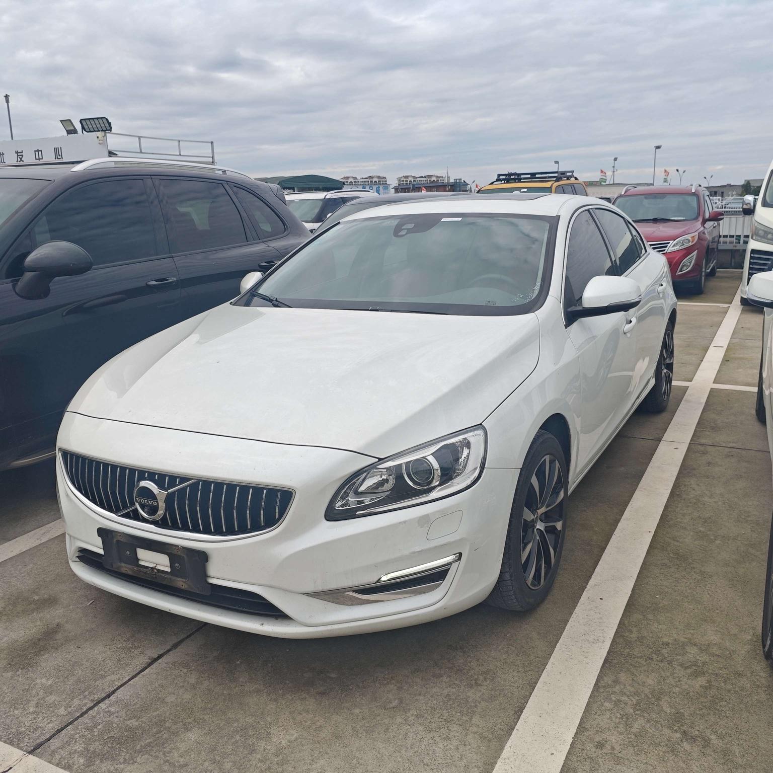 Volvo S60