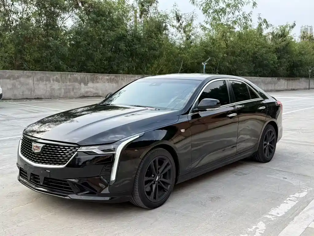 Cadillac CT4