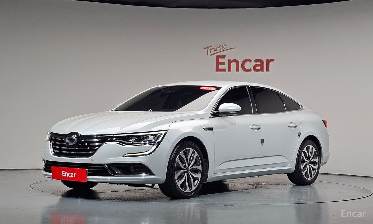 Renault SM6