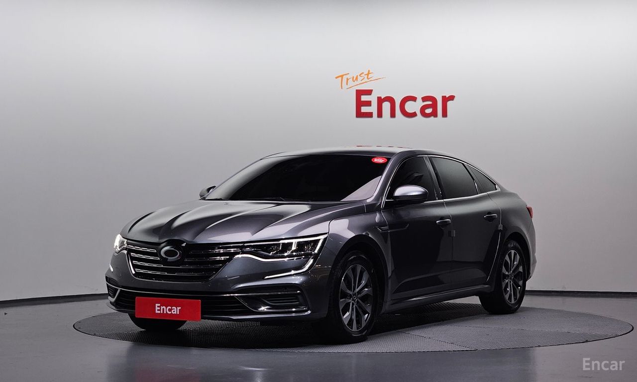 Renault SM6