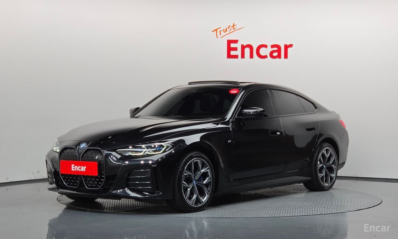 BMW i4