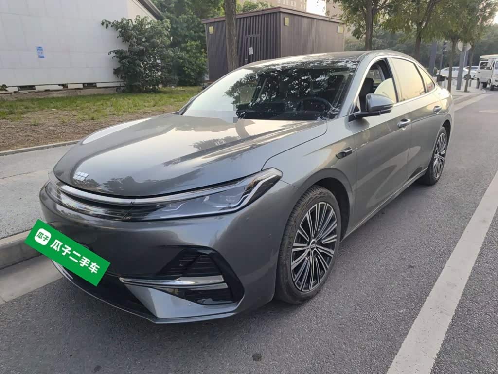 Geely Galaxy Galaxy A7 EM