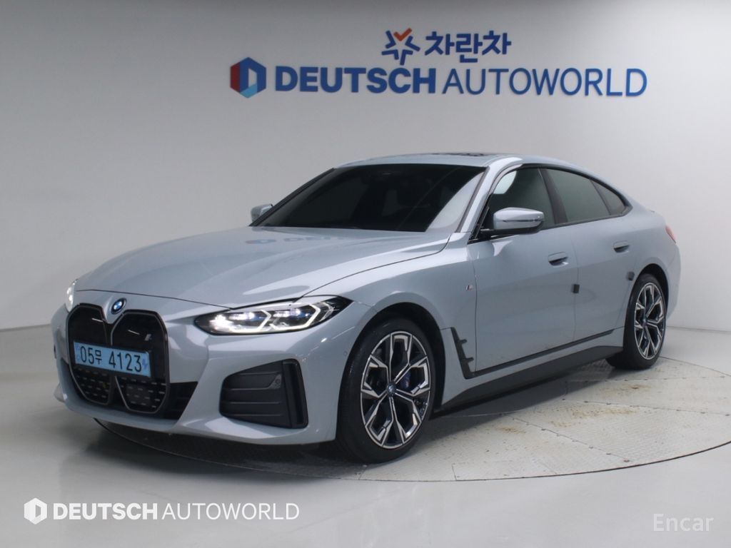 BMW i4