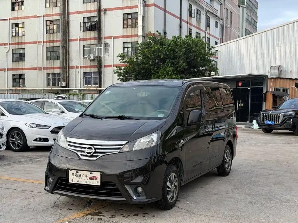 Nissan NV200