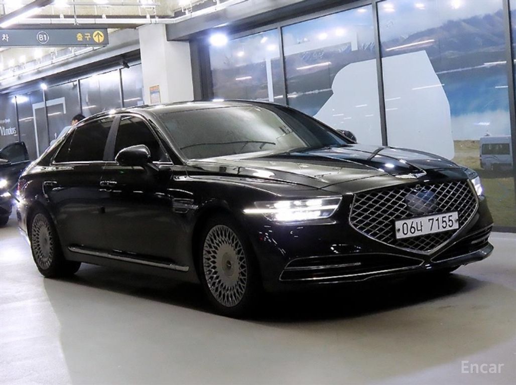 Genesis G90
