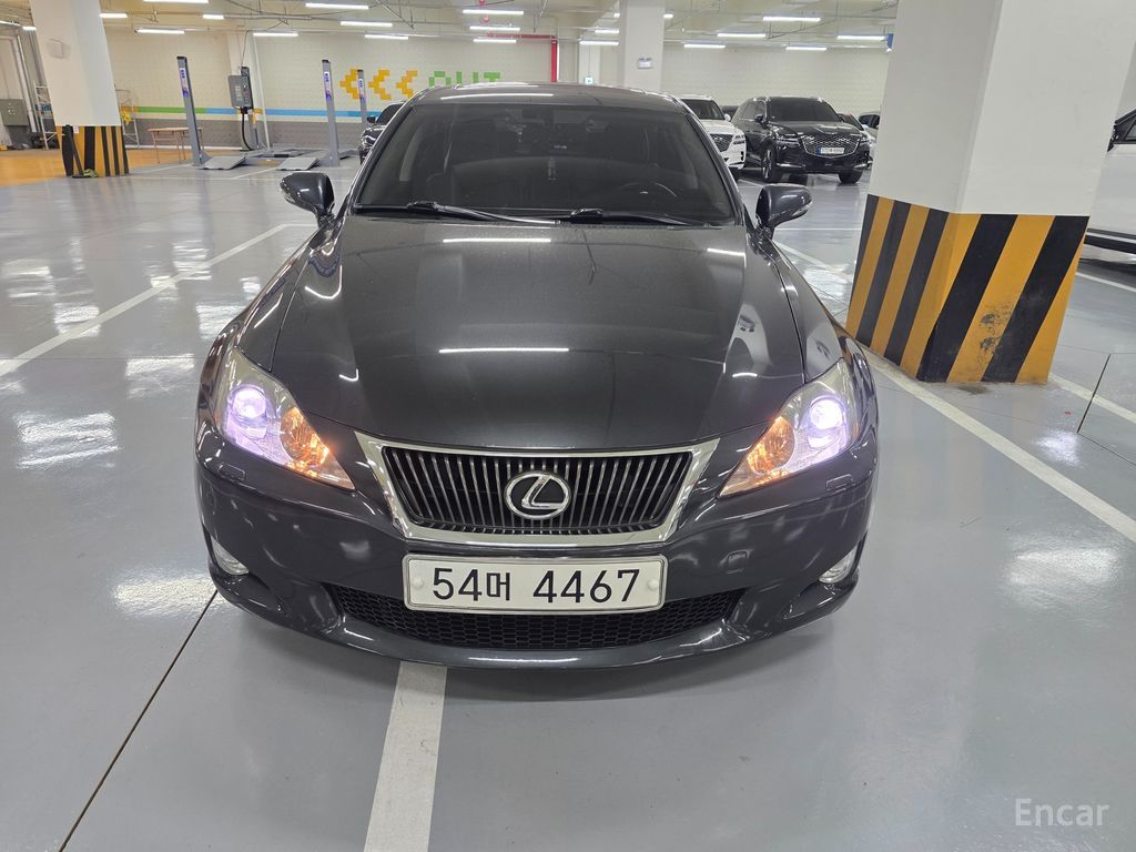 Lexus IS250