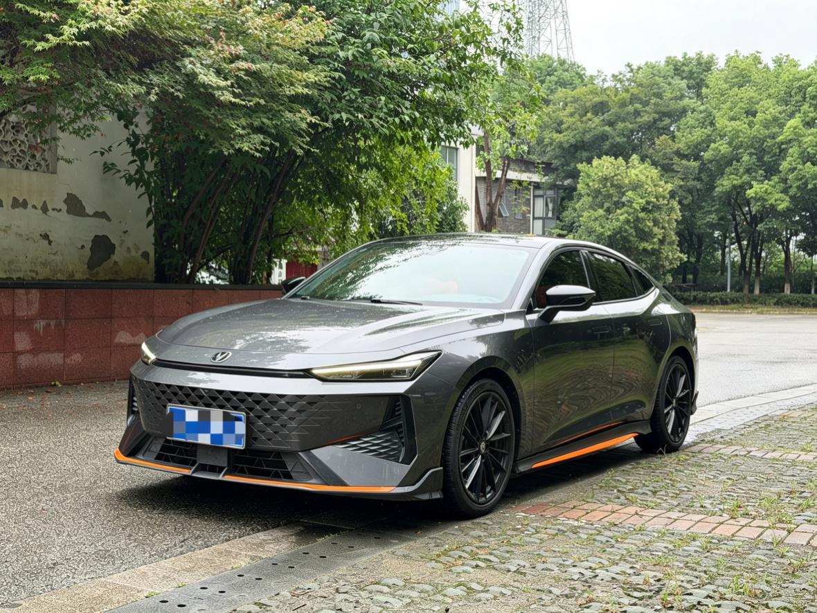 Changan UNI-V