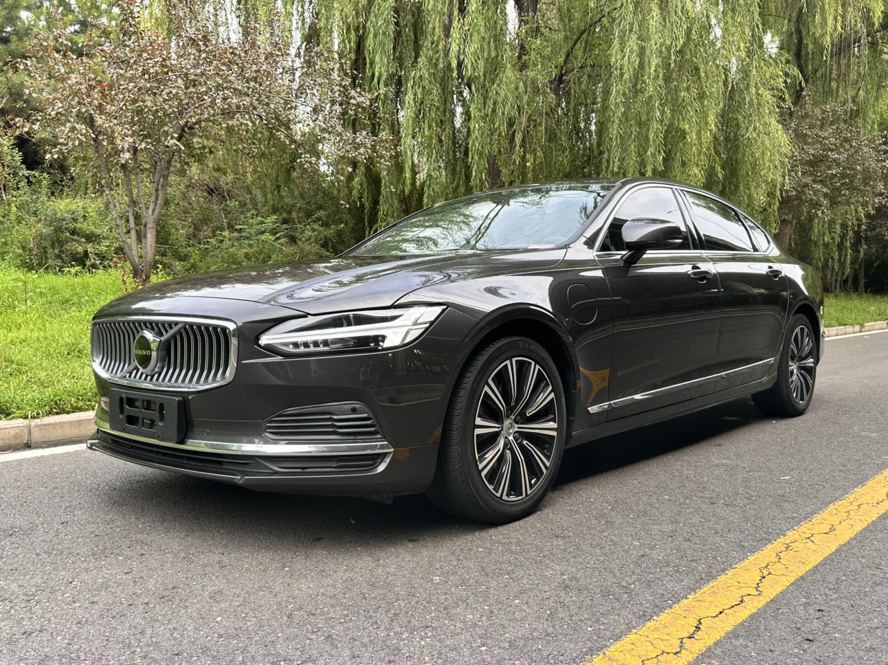 Volvo S90 PHEV