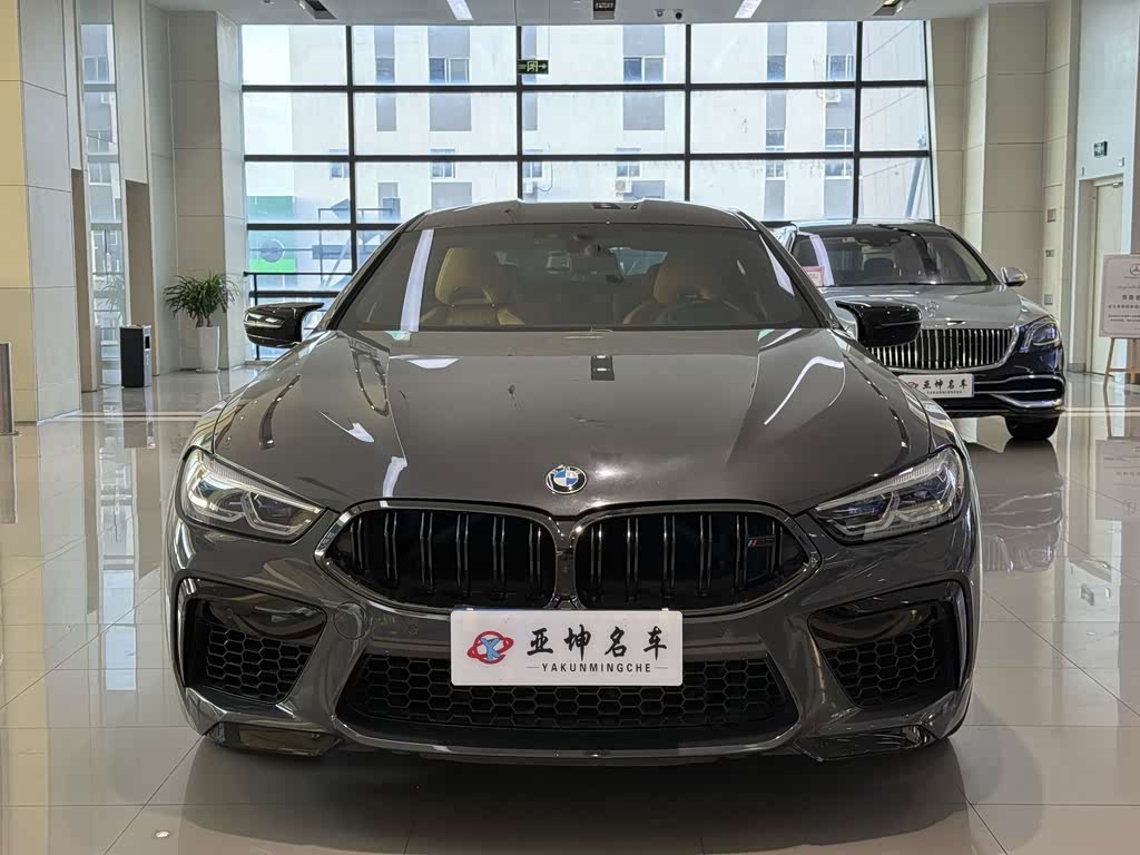 BMW M8