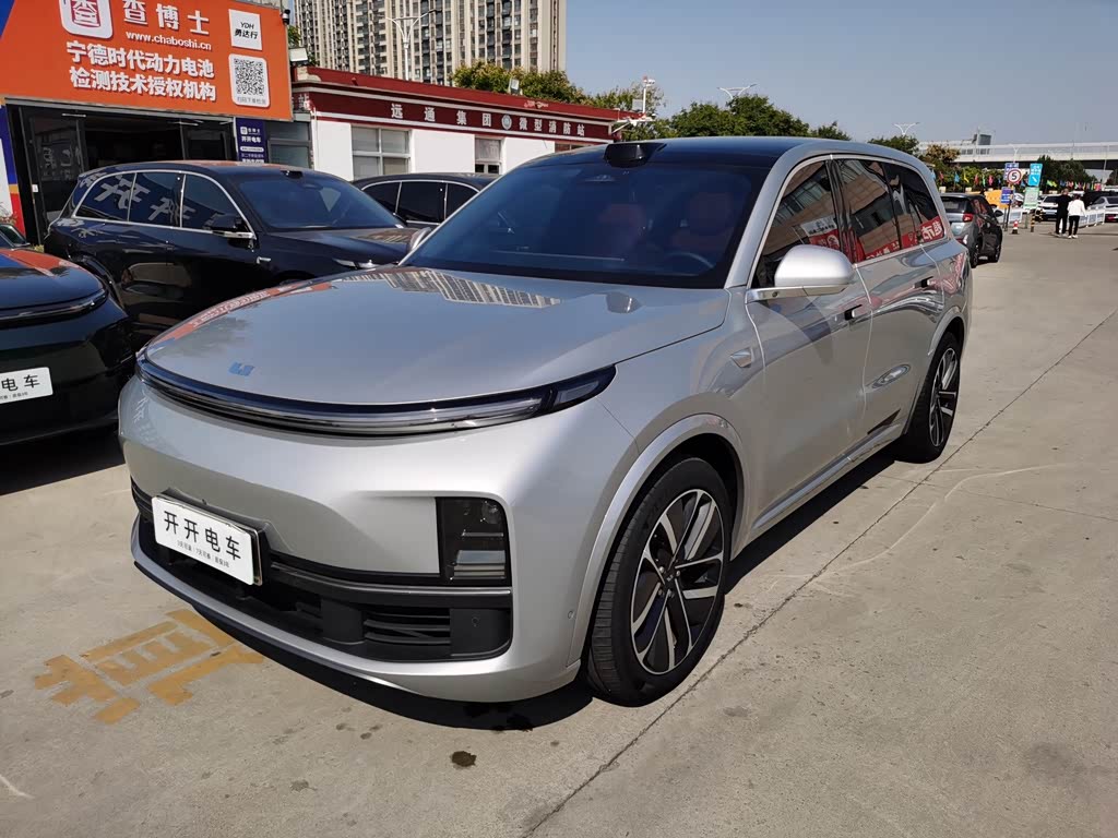 Li Auto L9