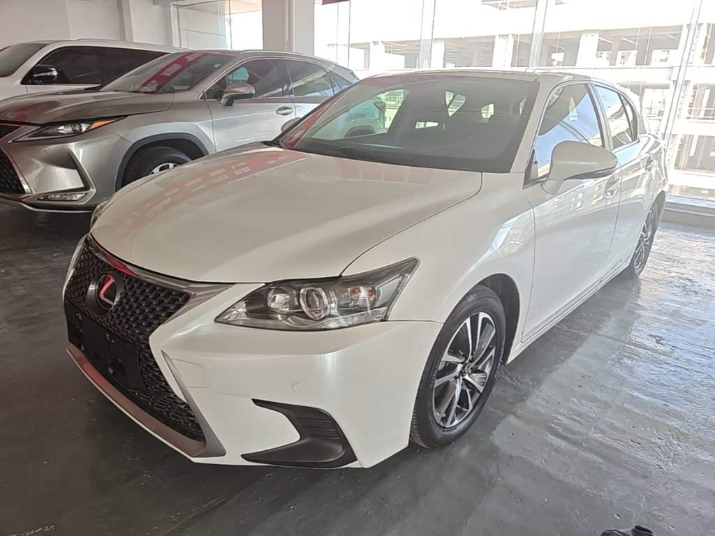 Lexus CT