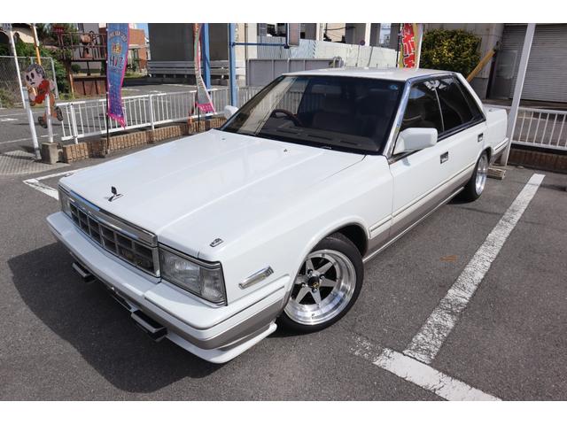 Nissan Laurel