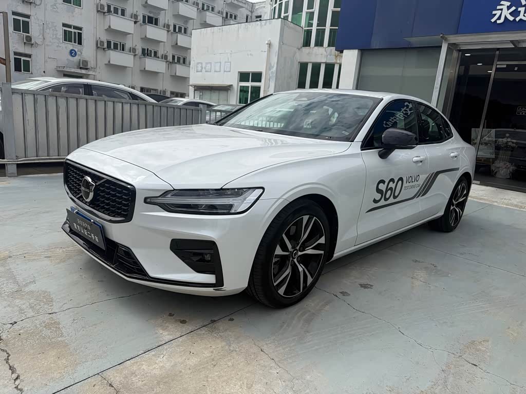 Volvo S60