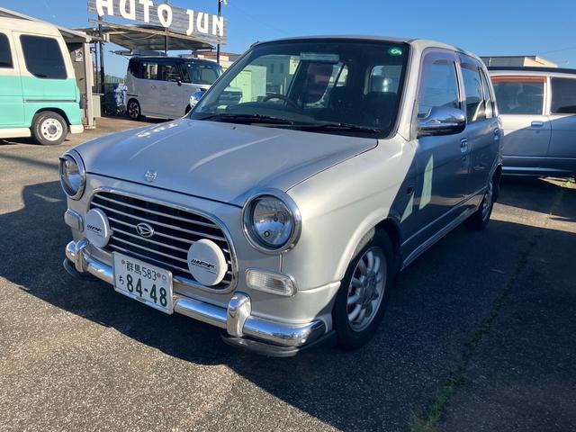 Daihatsu Mira Gino