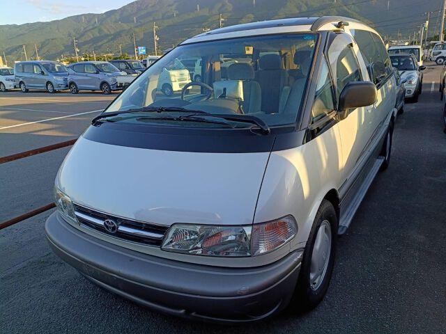 Toyota Estima