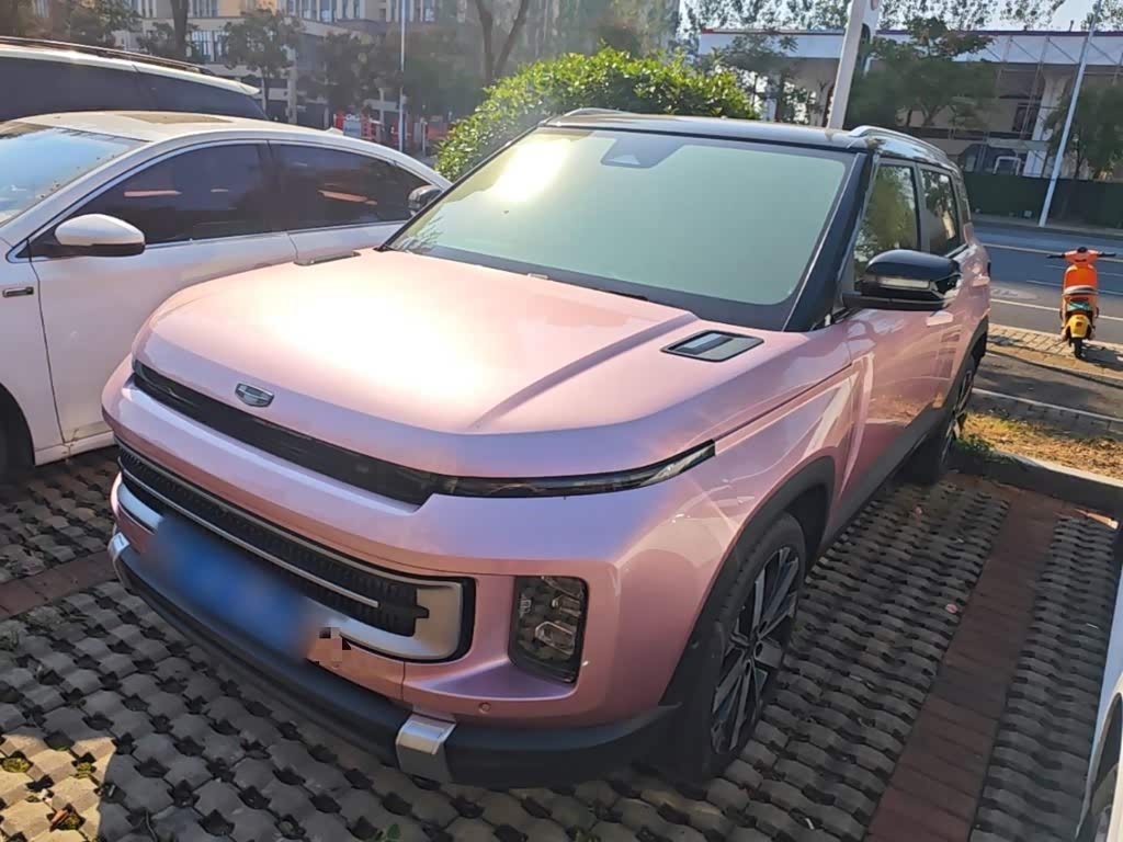 Geely Icon