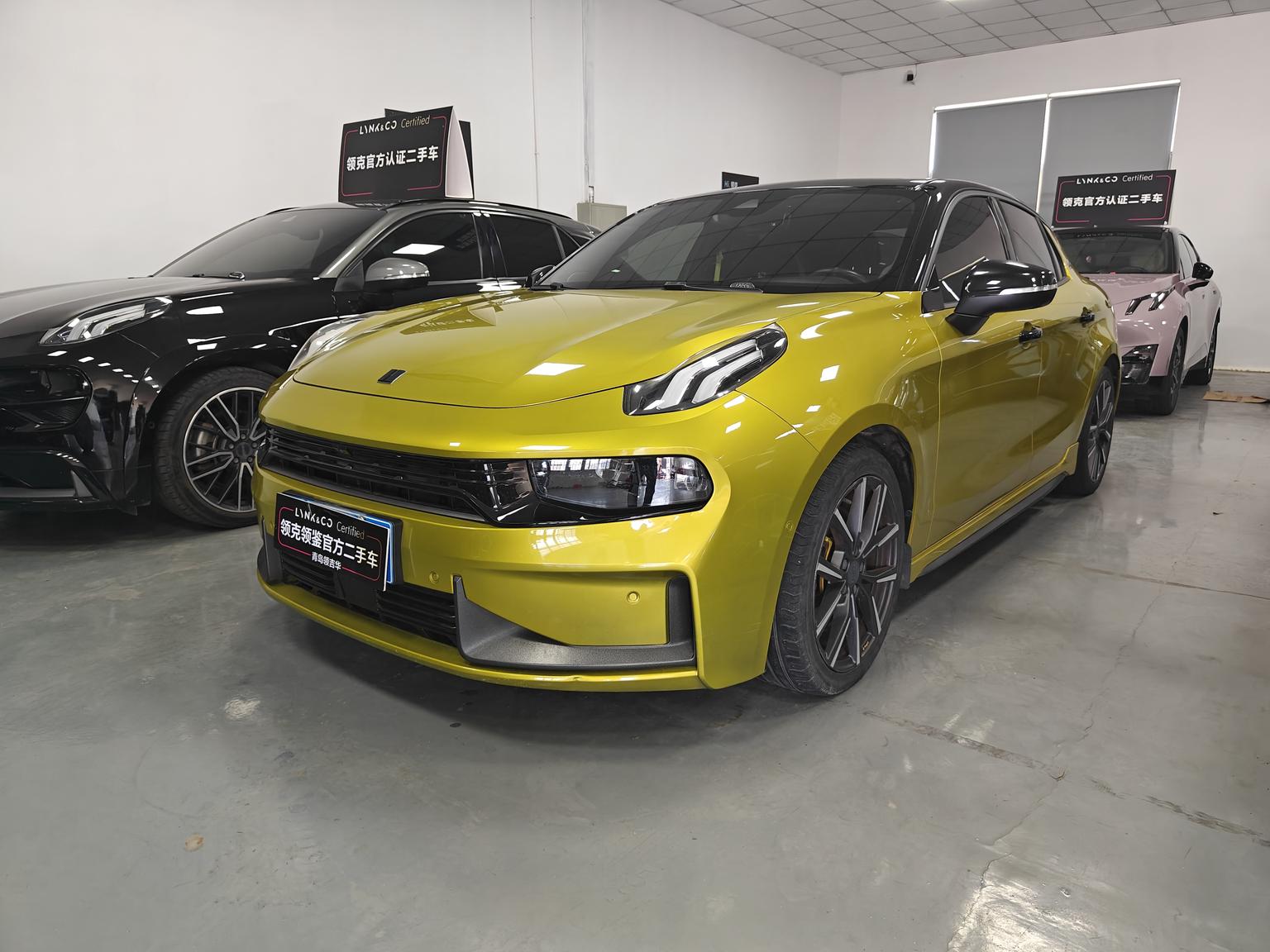 Lynk & Co 03