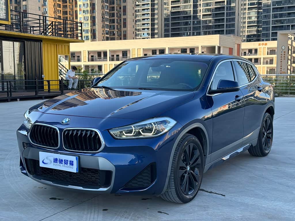 BMW X2