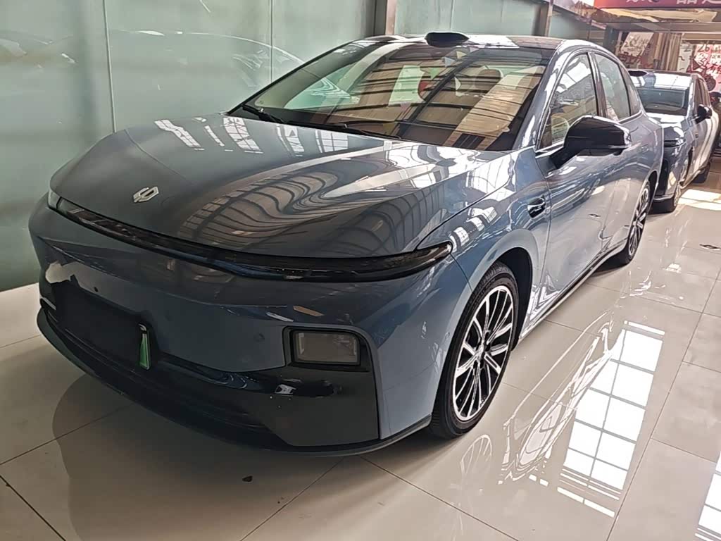 Leapmotor B01