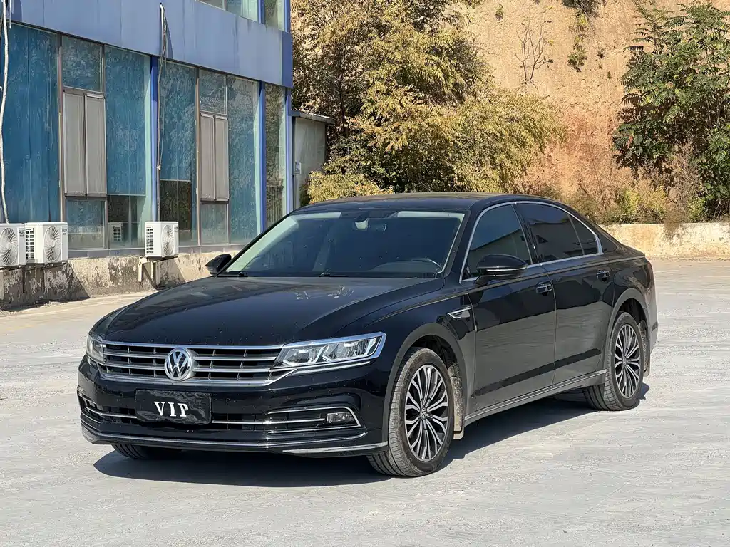 Volkswagen Phideon