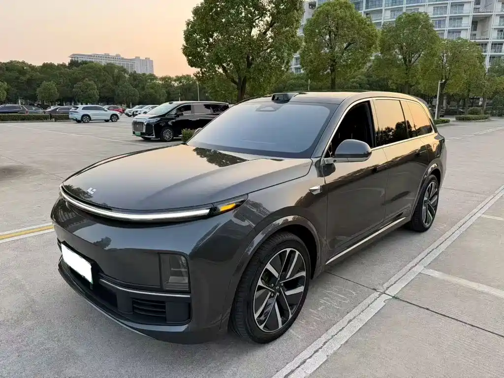 Li Auto L9