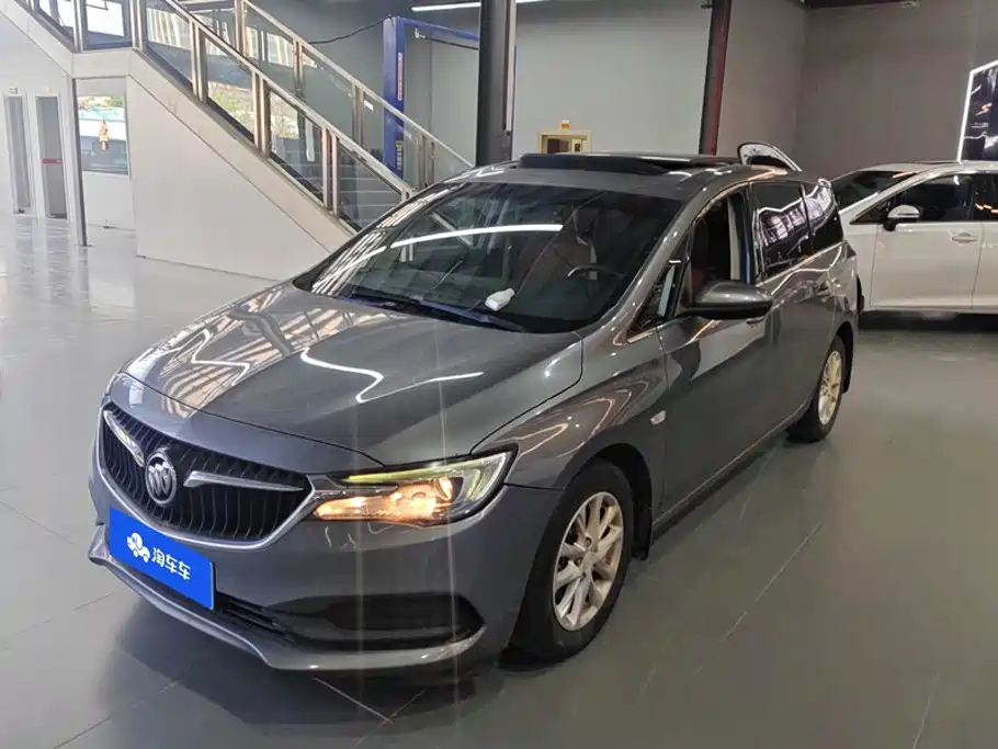Buick GL6